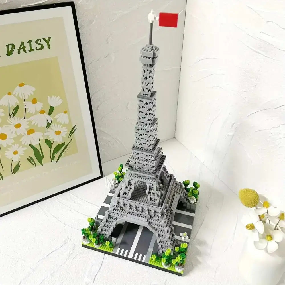 3585pcs Eiffel Tower BIG MODEL 2 variants