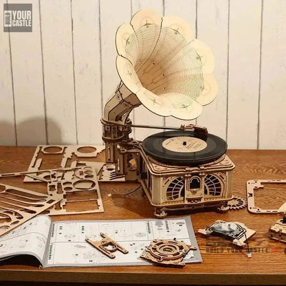 424pcs Robotime ROKR Classic Gramophone Wooden Puzzle - BuildYourCastle