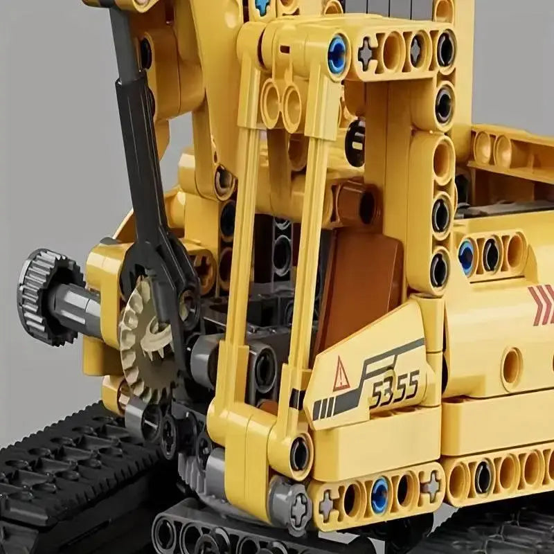 522pcs Yellow engineer excavator building set