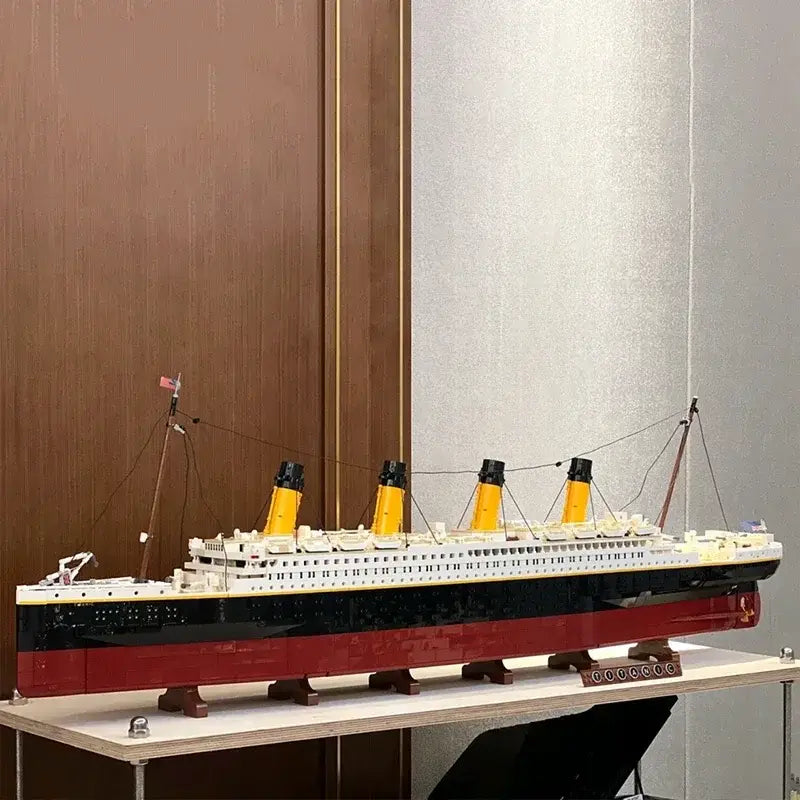 MOC 10294 Titanic building set icon 9090pcs