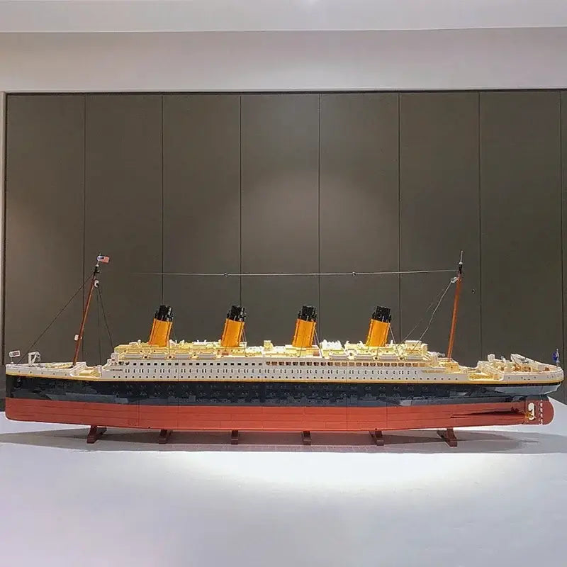 MOC 10294 Titanic building set icon 9090pcs