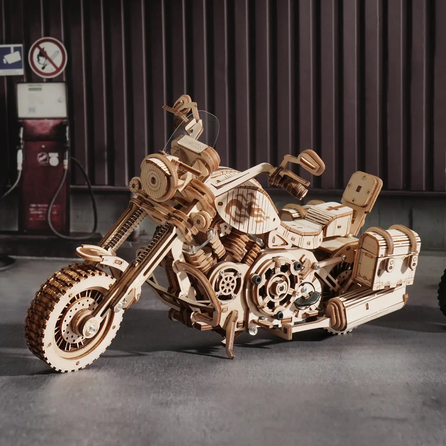 Robotime Rokr Cruiser Motorcycle