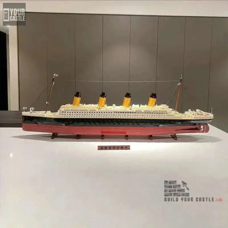 MOC 10294 Titanic building set icon 9090pcs - BuildYourCastle