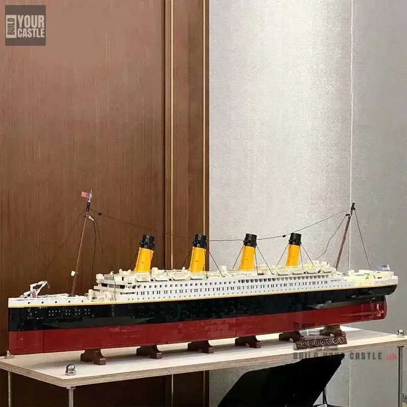 MOC 10294 Titanic building set icon 9090pcs - BuildYourCastle