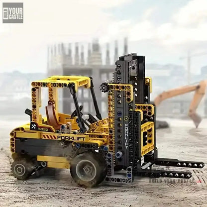 MOC Forklift Technic Yellow construction building set - BuildYourCastle