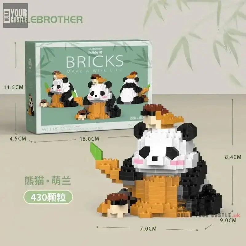 MOC panda cute animal building set - BuildYourCastle