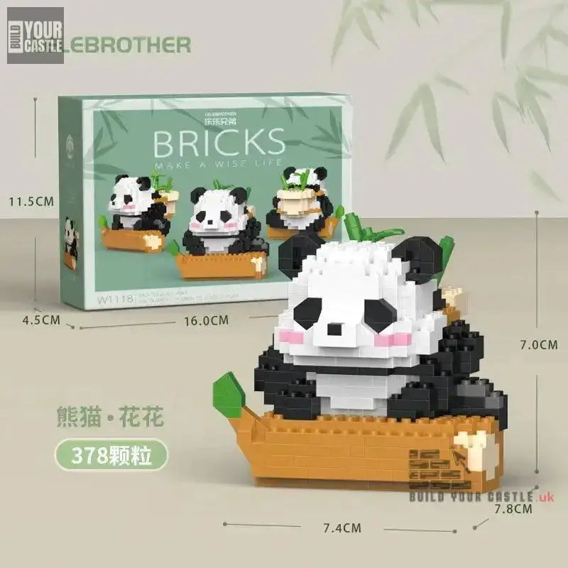 MOC panda cute animal building set - BuildYourCastle