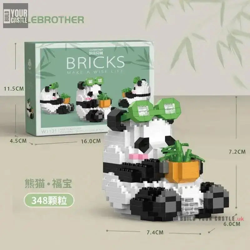 MOC panda cute animal building set - BuildYourCastle