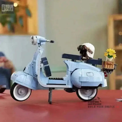 VESPA scooter building set motorcycle - BuildYourCastle